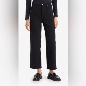 Levi’s Ribcage Straight Ankle in Black Size 28 EUC